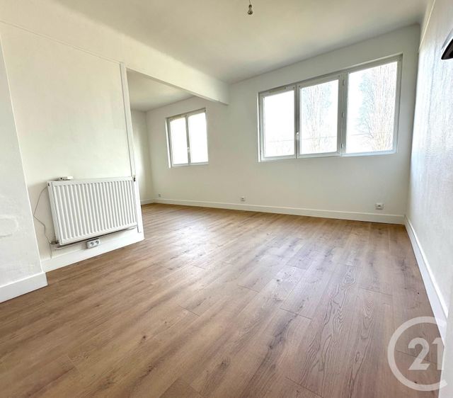 Appartement F2 à louer - 2 pièces - 45.46 m2 - CANTELEU - 76 - HAUTE-NORMANDIE - Century 21 Thillard Et Duhamel