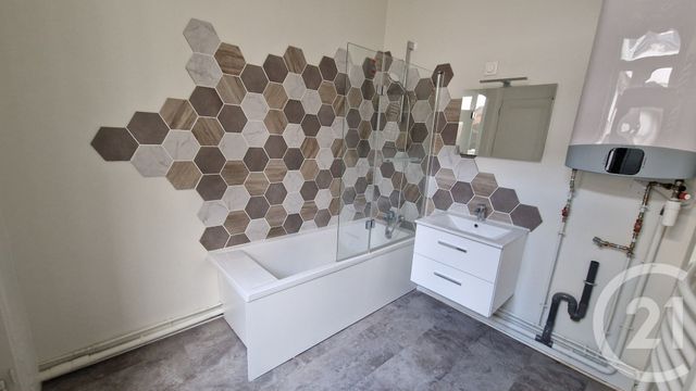 Appartement F2 à louer - 2 pièces - 65.35 m2 - ROUEN - 76 - HAUTE-NORMANDIE - Century 21 Thillard Et Duhamel