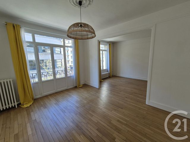 Appartement F2 à louer - 2 pièces - 60.33 m2 - ROUEN - 76 - HAUTE-NORMANDIE - Century 21 Thillard Et Duhamel