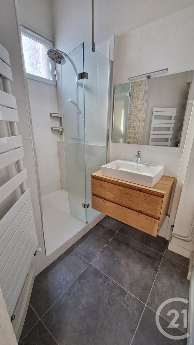 Appartement F2 à louer - 2 pièces - 59.96 m2 - ROUEN - 76 - HAUTE-NORMANDIE - Century 21 Thillard Et Duhamel