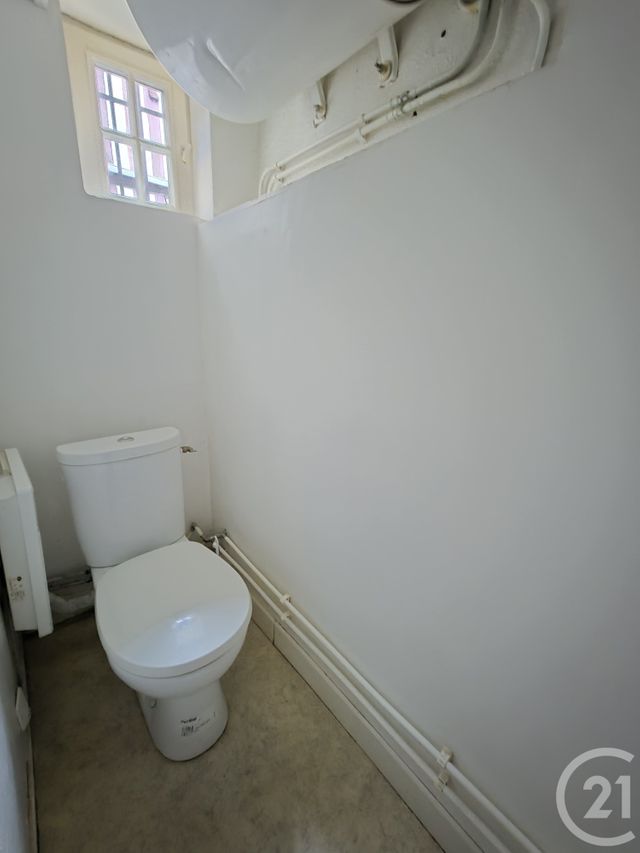 Appartement F1 à louer - 1 pièce - 28.75 m2 - ROUEN - 76 - HAUTE-NORMANDIE - Century 21 Thillard Et Duhamel