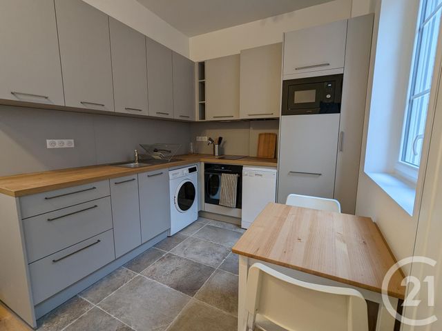 Appartement F2 à louer - 2 pièces - 34.25 m2 - ROUEN - 76 - HAUTE-NORMANDIE - Century 21 Thillard Et Duhamel