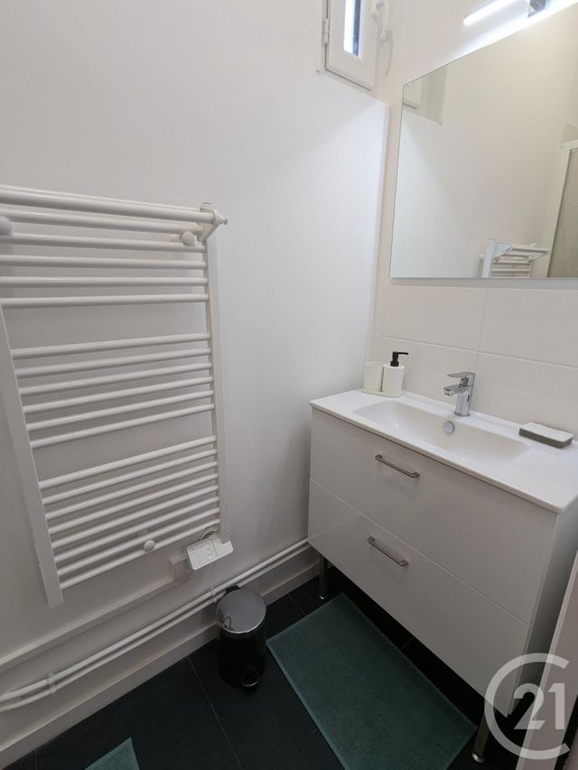 Appartement F2 à louer - 2 pièces - 34.25 m2 - ROUEN - 76 - HAUTE-NORMANDIE - Century 21 Thillard Et Duhamel