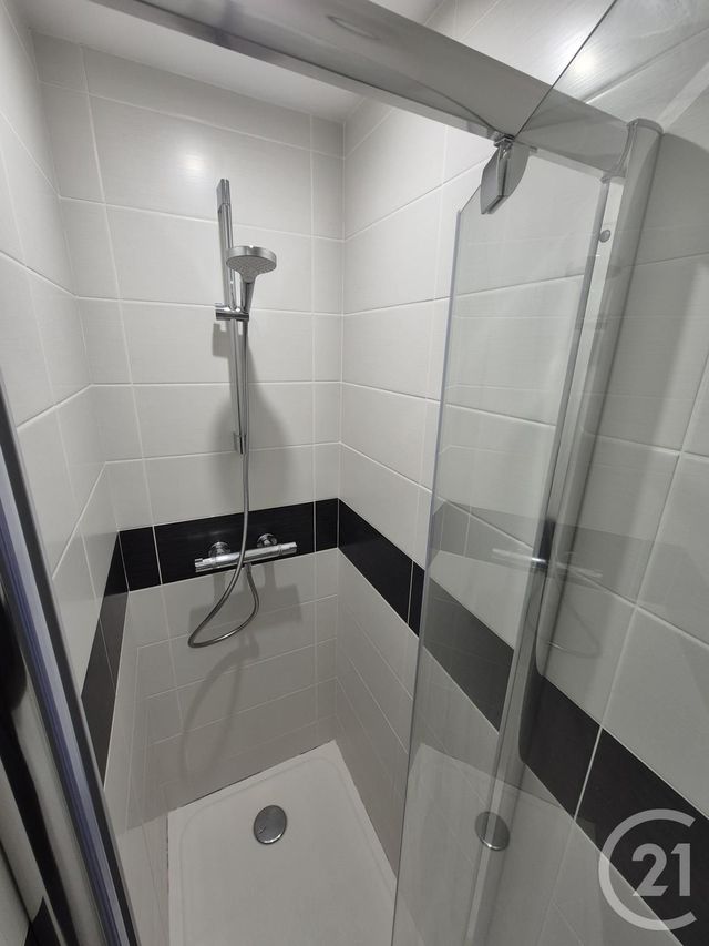 Appartement F2 à louer - 2 pièces - 38.21 m2 - ROUEN - 76 - HAUTE-NORMANDIE - Century 21 Thillard Et Duhamel
