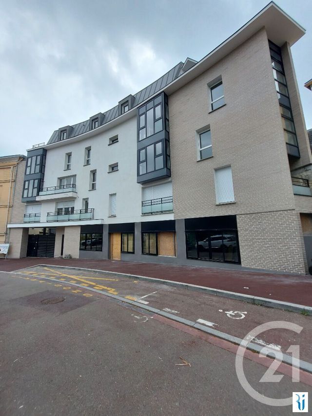 Appartement F3 à louer - 3 pièces - 78.02 m2 - ROUEN - 76 - HAUTE-NORMANDIE - Century 21 Thillard Et Duhamel