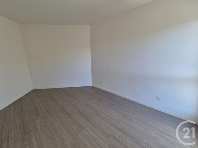 Appartement F3 à louer - 3 pièces - 78.02 m2 - ROUEN - 76 - HAUTE-NORMANDIE - Century 21 Thillard Et Duhamel