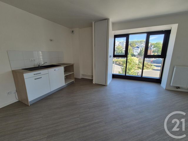 Appartement F3 à louer - 3 pièces - 78.02 m2 - ROUEN - 76 - HAUTE-NORMANDIE - Century 21 Thillard Et Duhamel