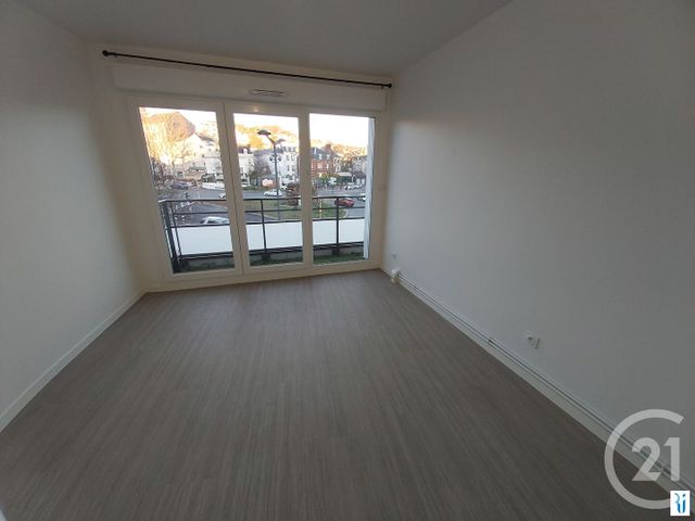 Appartement F3 à louer - 3 pièces - 78.02 m2 - ROUEN - 76 - HAUTE-NORMANDIE - Century 21 Thillard Et Duhamel