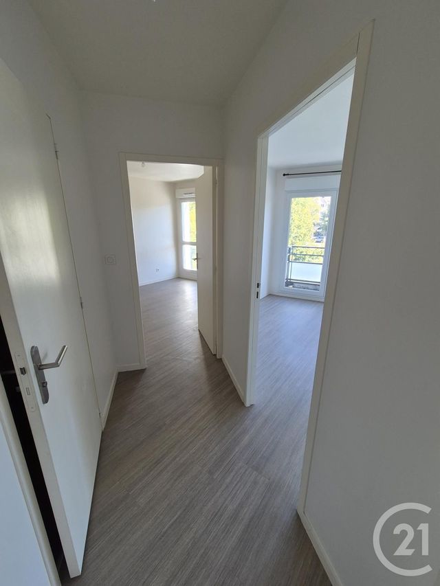 Appartement F3 à louer - 3 pièces - 78.02 m2 - ROUEN - 76 - HAUTE-NORMANDIE - Century 21 Thillard Et Duhamel