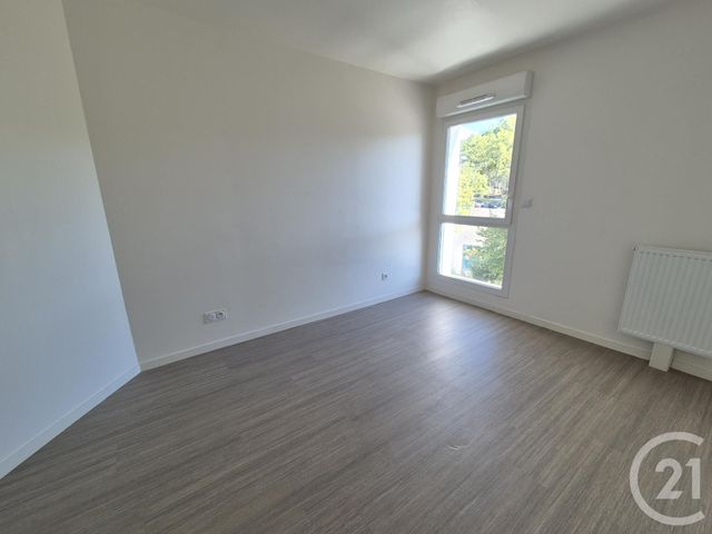 Appartement F3 à louer - 3 pièces - 78.02 m2 - ROUEN - 76 - HAUTE-NORMANDIE - Century 21 Thillard Et Duhamel