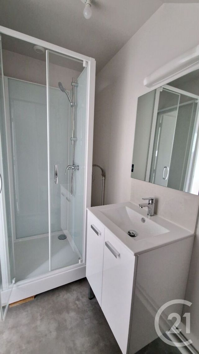 Appartement F2 à louer - 2 pièces - 23.46 m2 - DARNETAL - 76 - HAUTE-NORMANDIE - Century 21 Thillard Et Duhamel