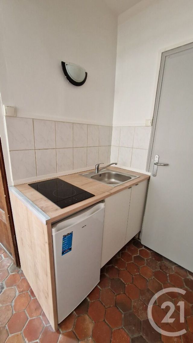 Appartement F1 à louer - 1 pièce - 21.74 m2 - ROUEN - 76 - HAUTE-NORMANDIE - Century 21 Thillard Et Duhamel
