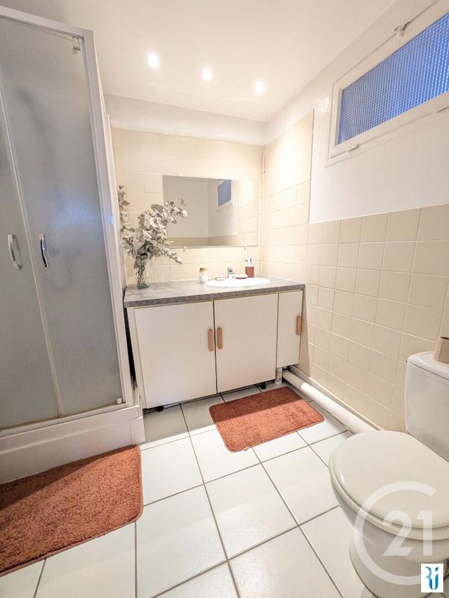 Appartement F3 à louer - 3 pièces - 49.0 m2 - ROUEN - 76 - HAUTE-NORMANDIE - Century 21 Thillard Et Duhamel