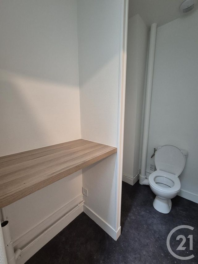 Appartement F2 à louer - 2 pièces - 34.99 m2 - ROUEN - 76 - HAUTE-NORMANDIE - Century 21 Thillard Et Duhamel