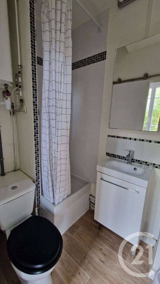 Appartement F1 à louer - 1 pièce - 14.09 m2 - BOIS GUILLAUME - 76 - HAUTE-NORMANDIE - Century 21 Thillard Et Duhamel