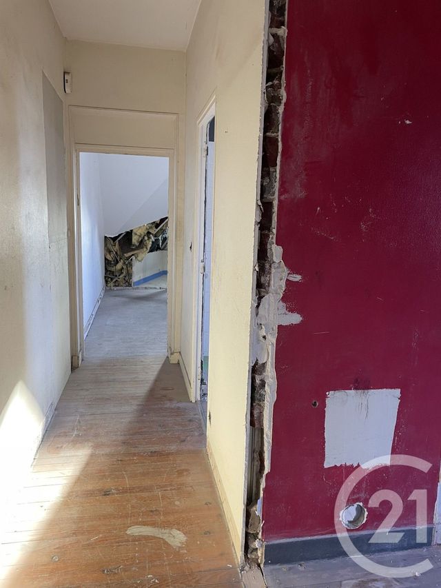 Appartement F2 à vendre - 2 pièces - 34.2 m2 - MONT ST AIGNAN - 76 - HAUTE-NORMANDIE - Century 21 Thillard Et Duhamel