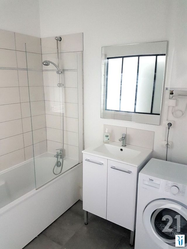 Appartement F3 à louer - 3 pièces - 44.54 m2 - ROUEN - 76 - HAUTE-NORMANDIE - Century 21 Thillard Et Duhamel