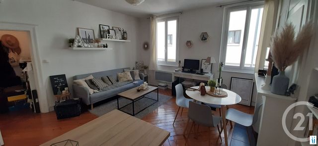 Appartement F2 à louer - 2 pièces - 37.8 m2 - ROUEN - 76 - HAUTE-NORMANDIE - Century 21 Thillard Et Duhamel
