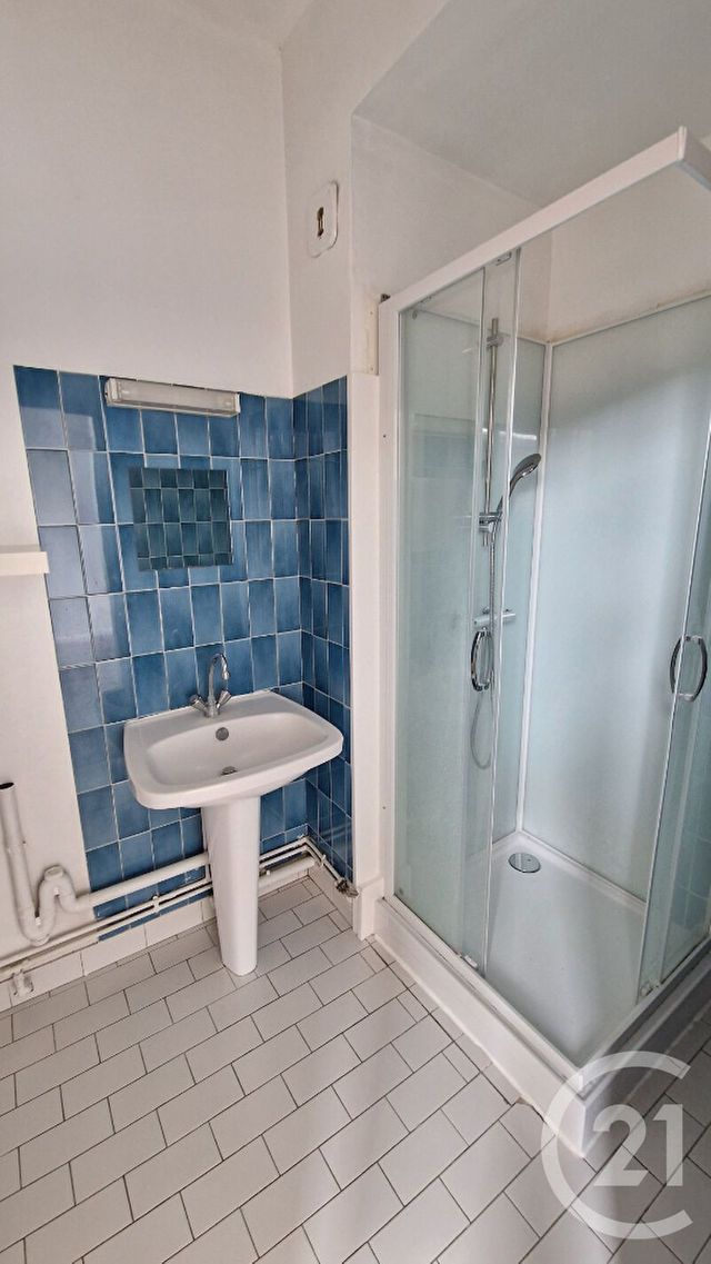 Appartement F1 à louer - 1 pièce - 27.35 m2 - ROUEN - 76 - HAUTE-NORMANDIE - Century 21 Thillard Et Duhamel