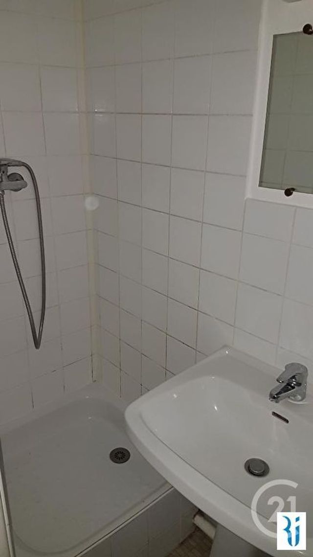 Appartement F1 à louer - 1 pièce - 19.02 m2 - ROUEN - 76 - HAUTE-NORMANDIE - Century 21 Thillard Et Duhamel