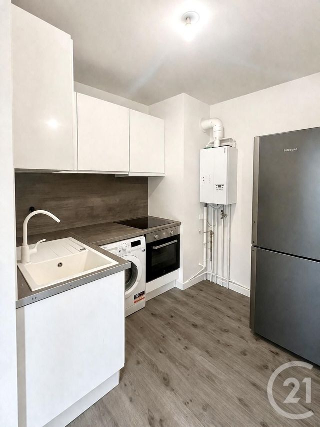 Appartement F3 à vendre - 3 pièces - 63.19 m2 - DEVILLE LES ROUEN - 76 - HAUTE-NORMANDIE - Century 21 Thillard Et Duhamel