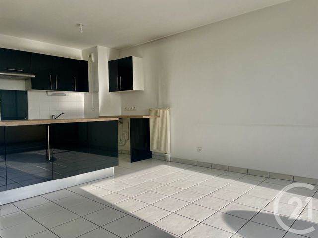 Appartement T3 à vendre - 3 pièces - 61.13 m2 - ROUEN - 76 - HAUTE-NORMANDIE - Century 21 Thillard Et Duhamel