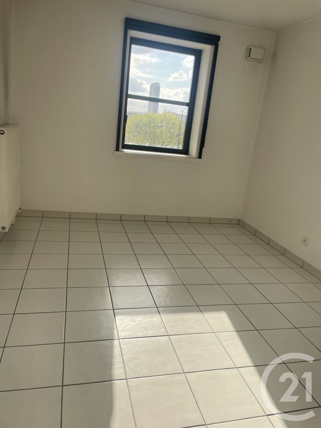 Appartement T3 à vendre - 3 pièces - 61.13 m2 - ROUEN - 76 - HAUTE-NORMANDIE - Century 21 Thillard Et Duhamel