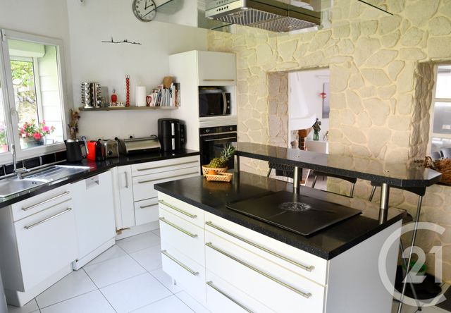 maison à vendre - 6 pièces - 158.15 m2 - VAL DE LA HAYE - 76 - HAUTE-NORMANDIE - Century 21 Thillard Et Duhamel