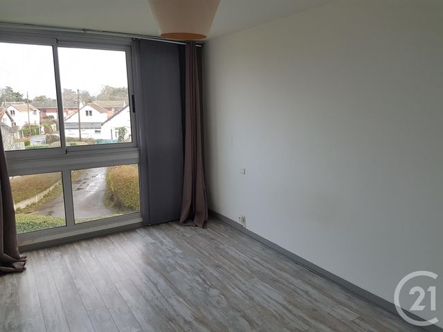 Appartement F2 à louer - 2 pièces - 49.9 m2 - BOIS GUILLAUME - 76 - HAUTE-NORMANDIE - Century 21 Thillard Et Duhamel