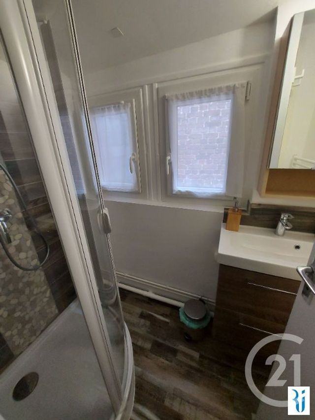 Appartement F2 à louer - 2 pièces - 34.61 m2 - ROUEN - 76 - HAUTE-NORMANDIE - Century 21 Thillard Et Duhamel