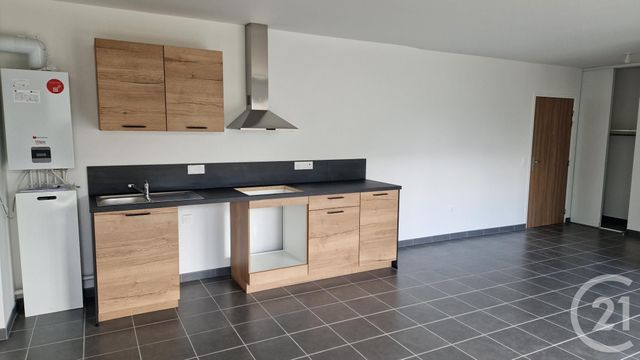Appartement F3 à louer - 3 pièces - 71.2 m2 - BIHOREL - 76 - HAUTE-NORMANDIE - Century 21 Thillard Et Duhamel