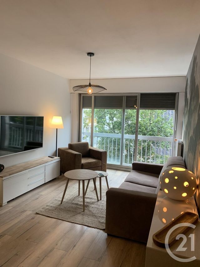 Appartement F2 à louer - 2 pièces - 39.0 m2 - ROUEN - 76 - HAUTE-NORMANDIE - Century 21 Thillard Et Duhamel