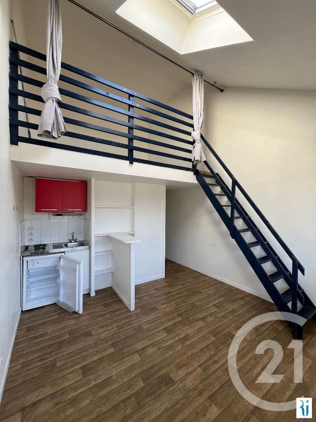 Appartement T2 à vendre - 2 pièces - 33.33 m2 - ROUEN - 76 - HAUTE-NORMANDIE - Century 21 Thillard Et Duhamel