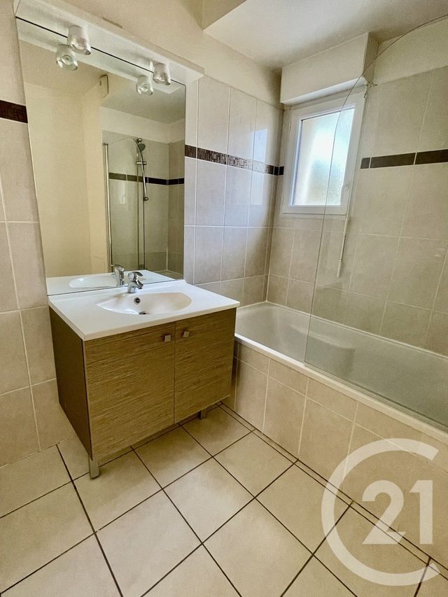 Appartement à vendre - 3 pièces - 60.05 m2 - ROUEN - 76 - HAUTE-NORMANDIE - Century 21 Thillard Et Duhamel