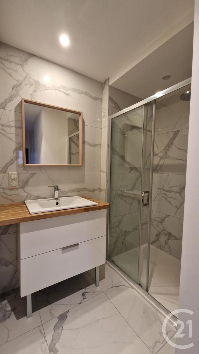 Appartement F2 à louer - 2 pièces - 39.82 m2 - ROUEN - 76 - HAUTE-NORMANDIE - Century 21 Thillard Et Duhamel