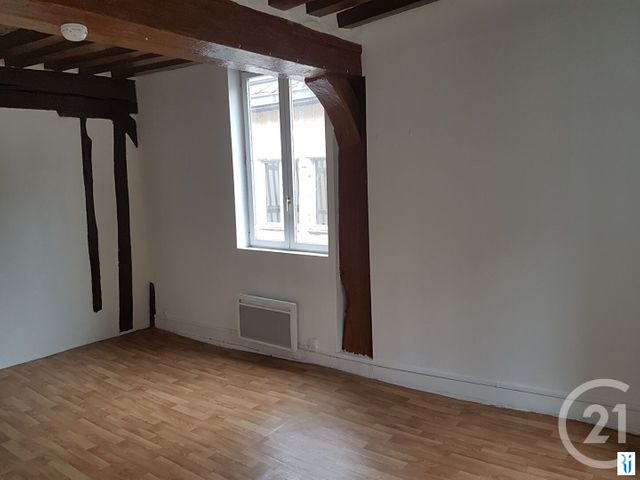 Appartement F1 à louer - 1 pièce - 30.5 m2 - ROUEN - 76 - HAUTE-NORMANDIE - Century 21 Thillard Et Duhamel