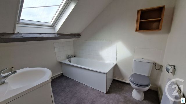Appartement F3 duplex à louer - 3 pièces - 55.2 m2 - ROUEN - 76 - HAUTE-NORMANDIE - Century 21 Thillard Et Duhamel