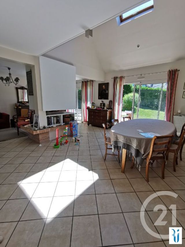 maison à louer - 6 pièces - 165.0 m2 - MONT ST AIGNAN - 76 - HAUTE-NORMANDIE - Century 21 Thillard Et Duhamel