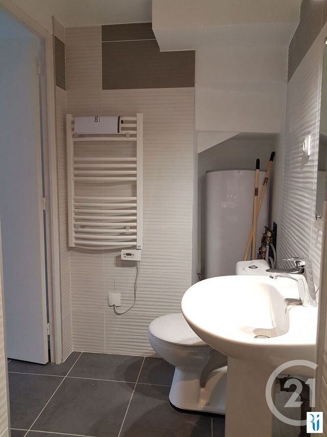 Appartement F1 à louer - 1 pièce - 15.23 m2 - ROUEN - 76 - HAUTE-NORMANDIE - Century 21 Thillard Et Duhamel