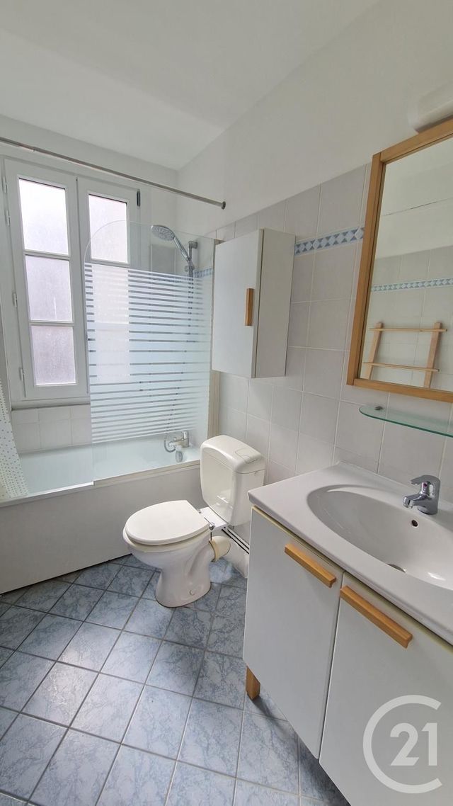 Appartement F2 à louer - 2 pièces - 35.04 m2 - ROUEN - 76 - HAUTE-NORMANDIE - Century 21 Thillard Et Duhamel