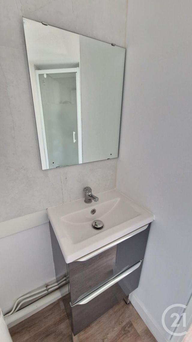Appartement F1 à louer - 1 pièce - 17.5 m2 - ROUEN - 76 - HAUTE-NORMANDIE - Century 21 Thillard Et Duhamel