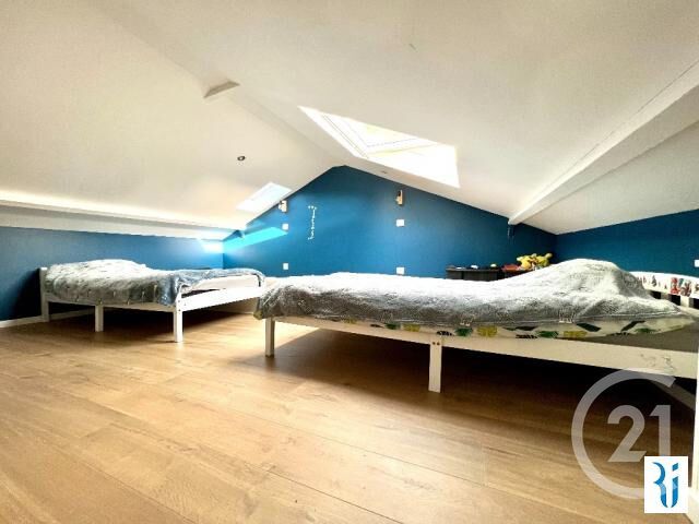 Appartement F2 duplex à louer - 2 pièces - 51.0 m2 - ROUEN - 76 - HAUTE-NORMANDIE - Century 21 Thillard Et Duhamel