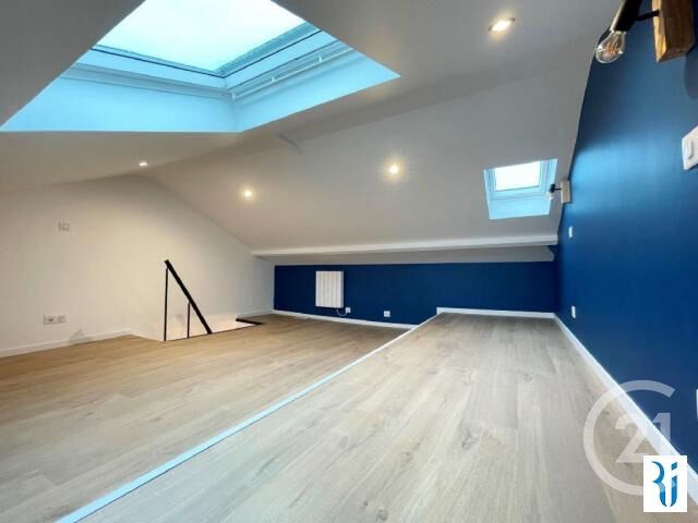 Appartement F2 duplex à louer - 2 pièces - 51.0 m2 - ROUEN - 76 - HAUTE-NORMANDIE - Century 21 Thillard Et Duhamel