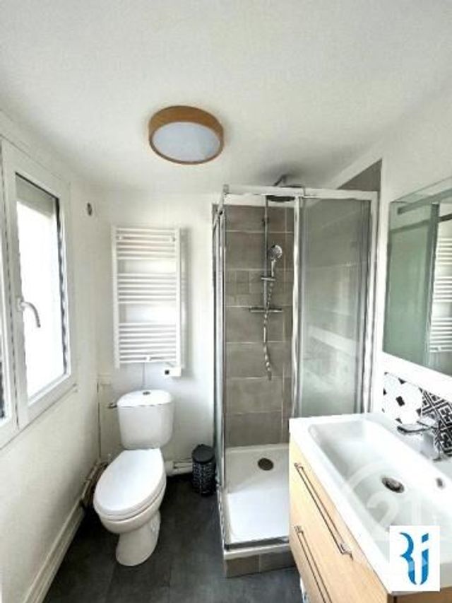 Appartement F2 duplex à louer - 2 pièces - 51.0 m2 - ROUEN - 76 - HAUTE-NORMANDIE - Century 21 Thillard Et Duhamel