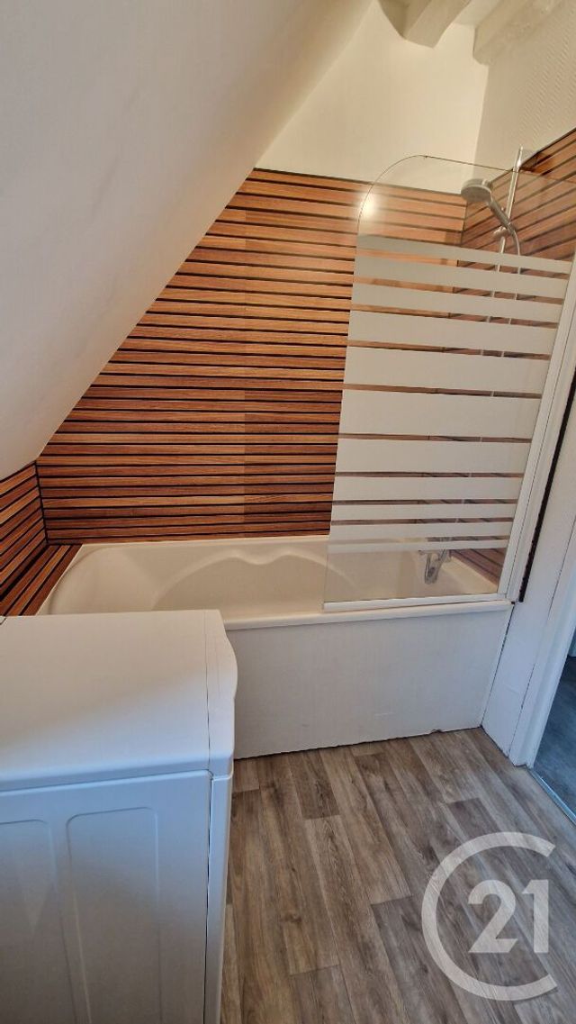 Appartement F2 à louer - 2 pièces - 30.0 m2 - ROUEN - 76 - HAUTE-NORMANDIE - Century 21 Thillard Et Duhamel