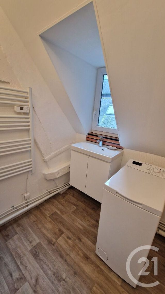 Appartement F2 à louer - 2 pièces - 30.0 m2 - ROUEN - 76 - HAUTE-NORMANDIE - Century 21 Thillard Et Duhamel