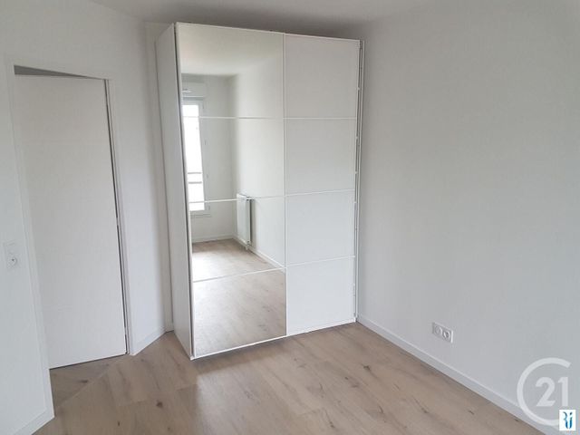 Appartement F2 à louer - 2 pièces - 45.66 m2 - LE MESNIL ESNARD - 76 - HAUTE-NORMANDIE - Century 21 Thillard Et Duhamel
