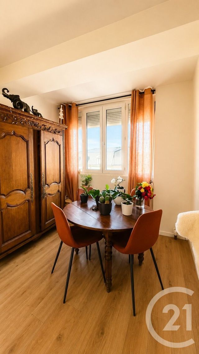 Appartement T2 à vendre - 2 pièces - 43.61 m2 - BOIS GUILLAUME - 76 - HAUTE-NORMANDIE - Century 21 Thillard Et Duhamel