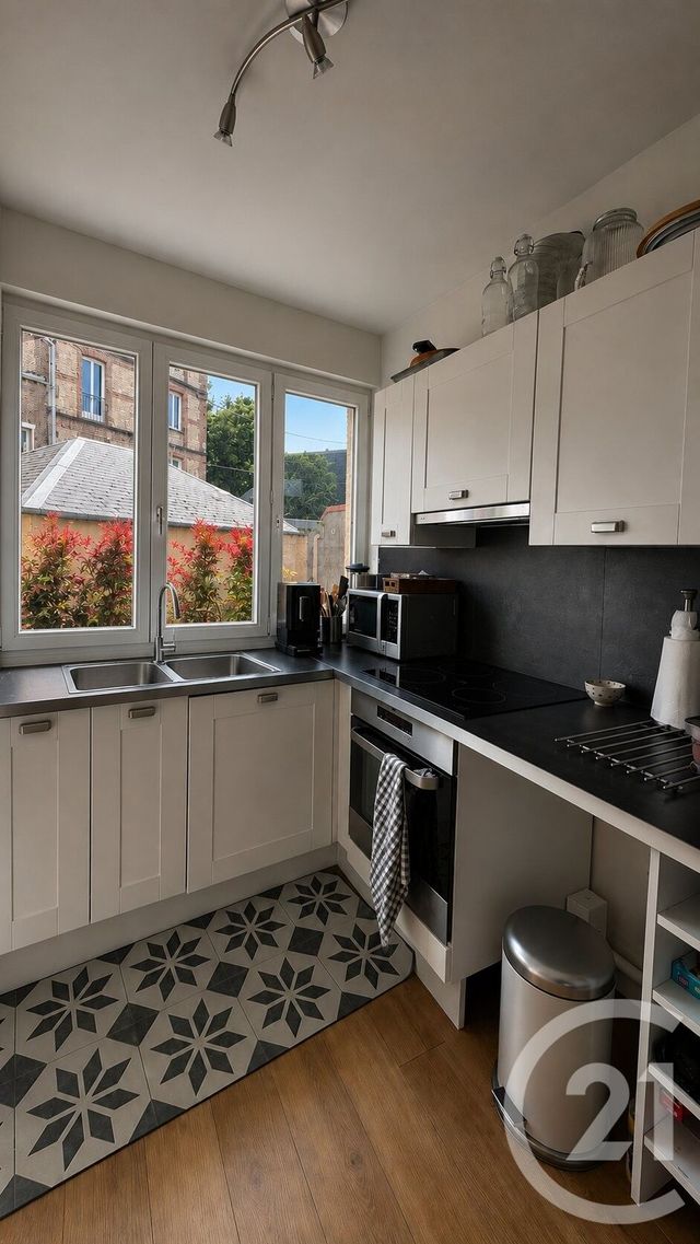 Appartement T2 à vendre - 2 pièces - 43.61 m2 - BOIS GUILLAUME - 76 - HAUTE-NORMANDIE - Century 21 Thillard Et Duhamel