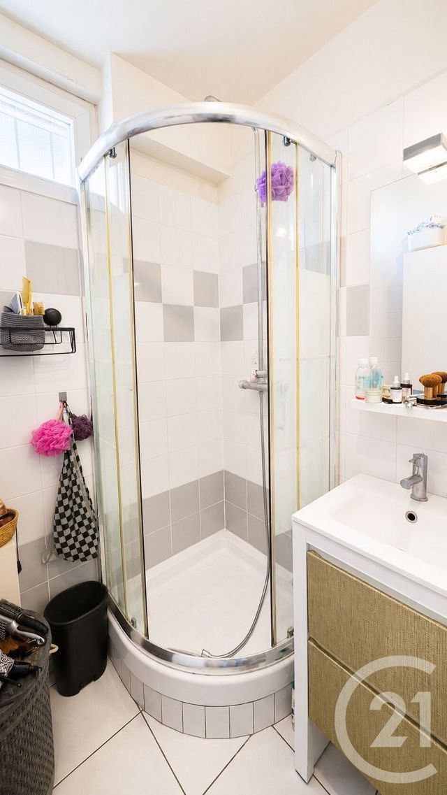 Appartement T2 à vendre - 2 pièces - 43.61 m2 - BOIS GUILLAUME - 76 - HAUTE-NORMANDIE - Century 21 Thillard Et Duhamel